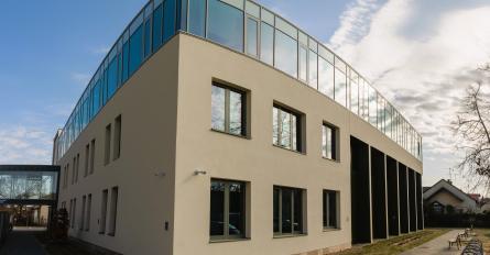 DE MK B épületszárny